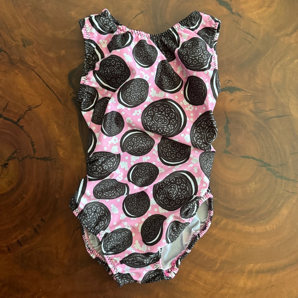 Foxy’s Oreo Pattern Leotard
